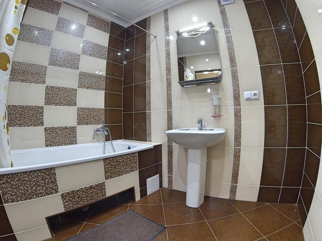 Apartamento Naberezhnaya Roshen Vínnytsia Exterior foto